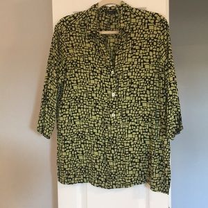 Lower price! Unique Button down blouse